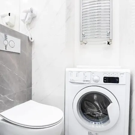 Apartament Mennica - One Bedroom - Golden * Warsaw